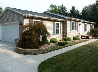 6051 Green Rd, Haslett, MI 48840