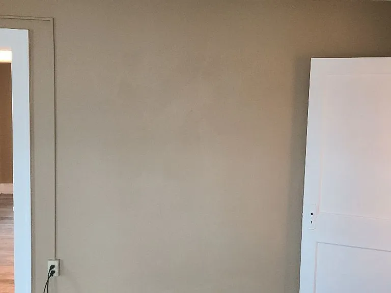 102 W Arlington St #3 — Photo 24