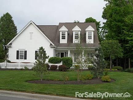 1st image of 5686 Lake Forest Way