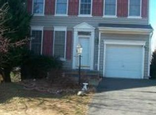 17672 Hampstead Ridge Ct, Dumfries, VA 22026