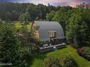 406 Bryn Mawr Rd, Honesdale, PA 18431