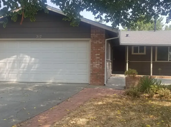 217 Trinity St, Woodland, CA 95695