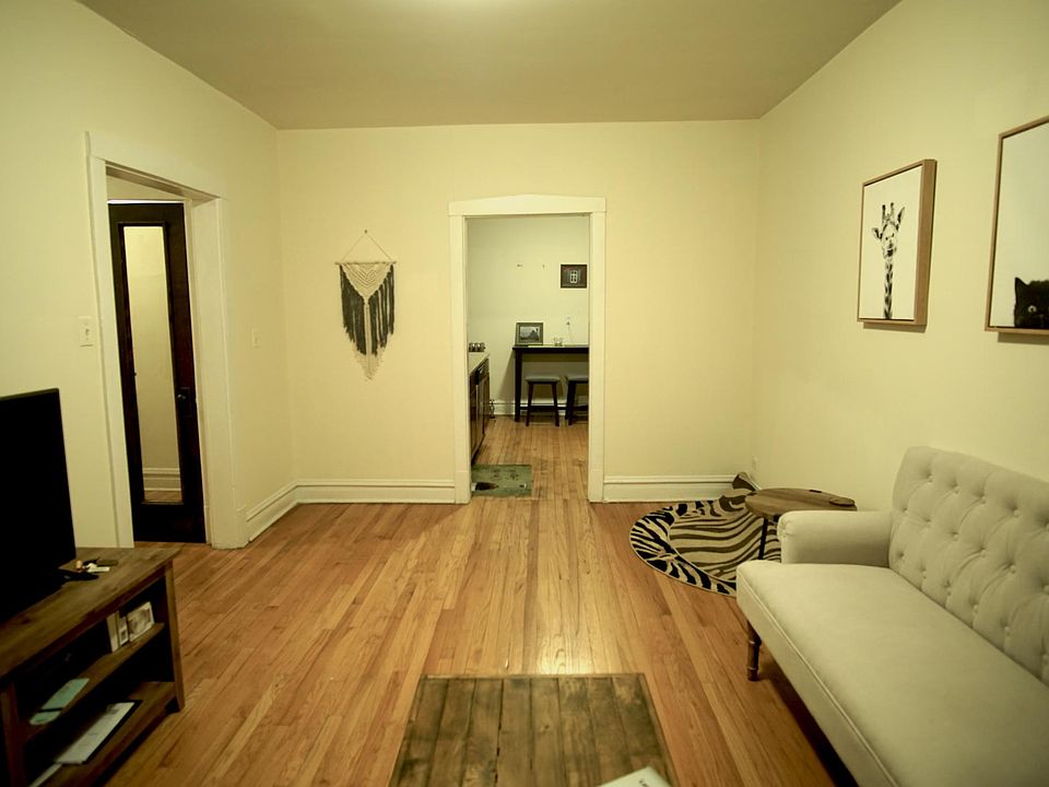 1st image of 2557 W Eastwood Ave APT 2