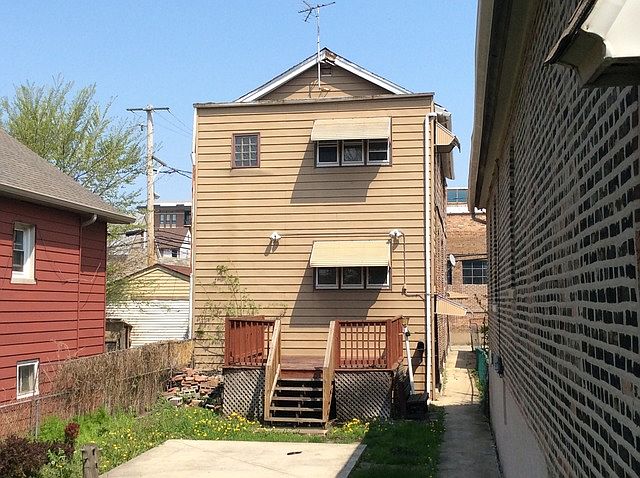 1st image of 3455 S Lituanica Ave