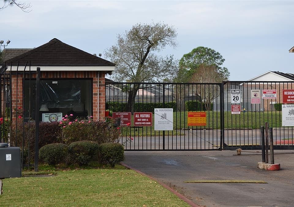 1st image of 7113 Chasewood Dr