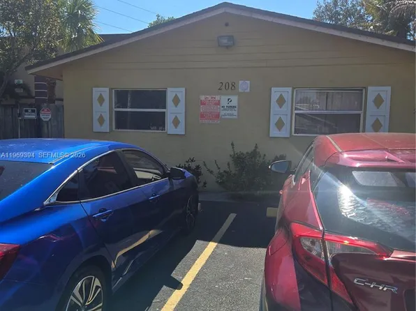 208 SW 1st Ct, Pompano Beach, FL 33060