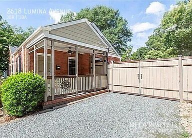 2nd image of 2618 Lumina Ave
