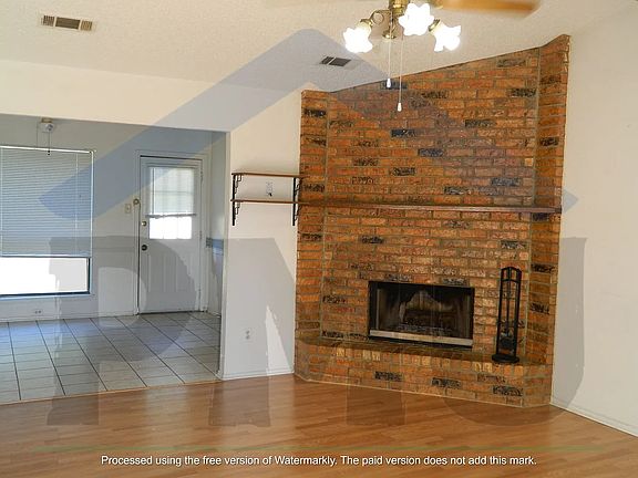 4th image of 2152 Mesa Wood Dr