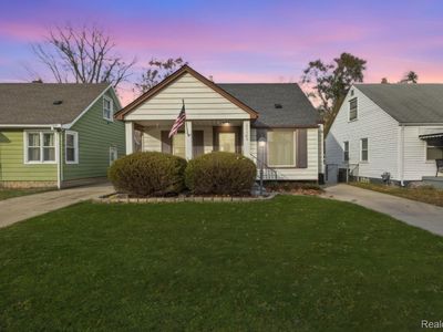 24080 Stanford St, Dearborn Heights, MI, 48125