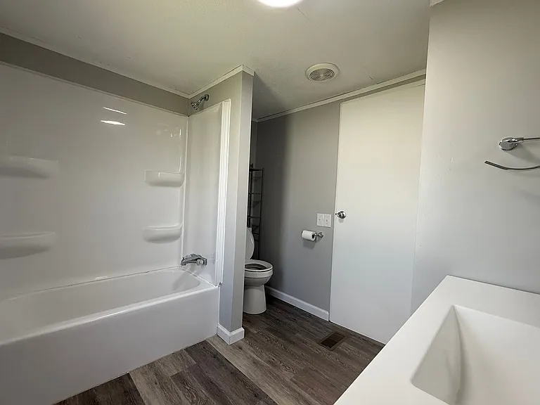 32-55 Doty Ln — Photo 10