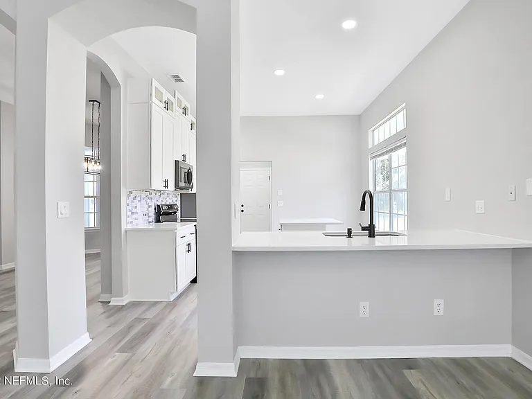 428 Morning Glory Ln — Photo 23