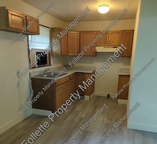 905 W Forrest St — Photo 4
