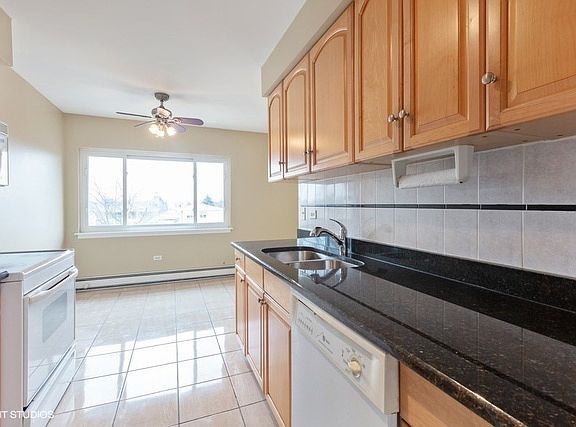 3rd image of 8667 1/2 W Foster Ave Unit 3B