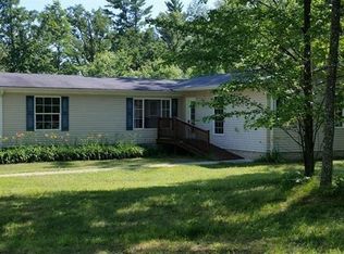 W9835 Stroika Ln, Crivitz, WI 54114