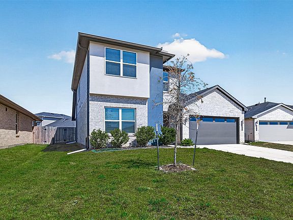4th image of 4015 Itzle Island Ct