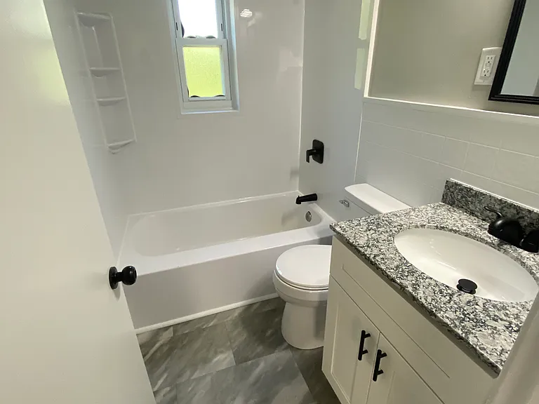 3010 Ferguson Rd — Photo 4