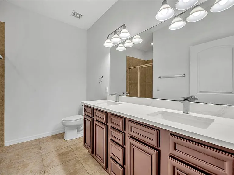 2628 Balforn Tower Way — Photo 20
