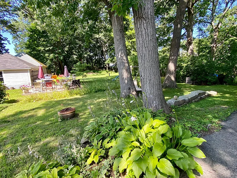 12 Glenwood Ave — Photo 20