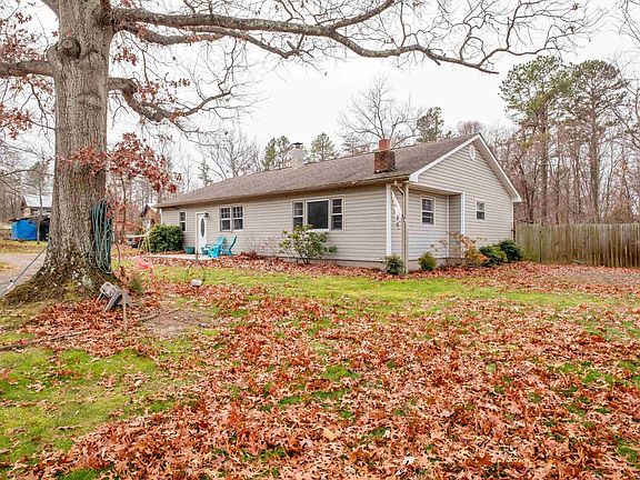 4th image of 23 Shirley Ln