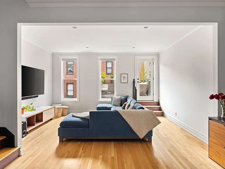 291 Clinton Ave #4 — Photo 15