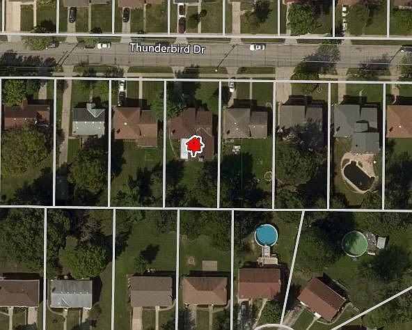 1st image of 1037 Thunderbird Dr