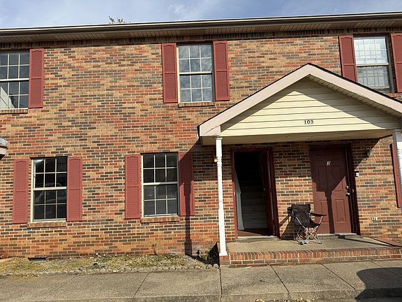 2nd image of 103 Hickory Trce