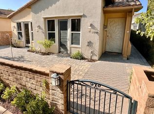 23730 Forest View Ct, Valencia, CA 91354