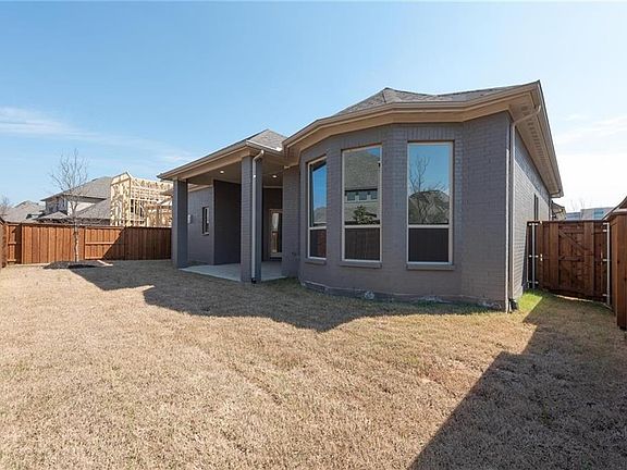 3rd image of 2117 Grafton Ln