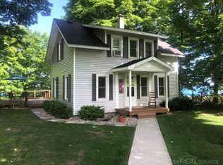 2375 Lakeshore Rd, Applegate, MI 48401