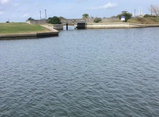 1809 Laguna Harbor Cove Blvd, Pt Bolivar, TX 77650