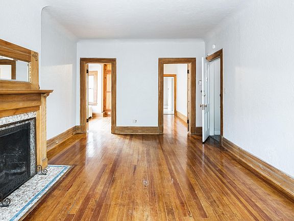 5th image of 1922 E 14th Ave APT 2