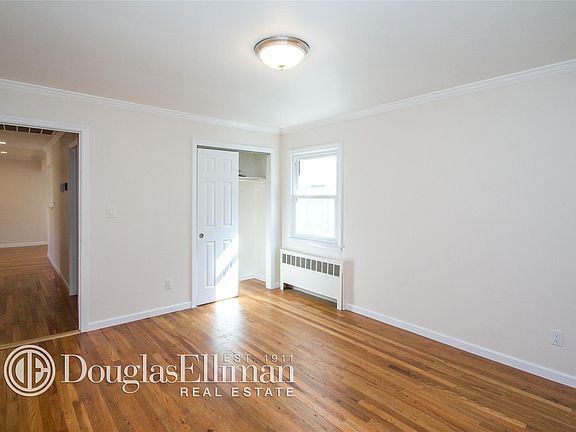 5th image of 4 Byrd Ct