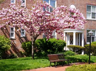 221 Middle Neck Rd APT H6, Great Neck, NY 11021