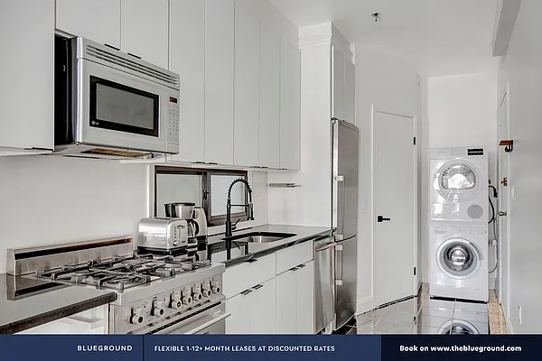 Rented by The Blueground | media 19