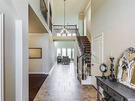 4th image of 5219 Bartlett Vista Ct