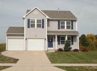 1725 S Park Dr SE, Caledonia, MI 49316