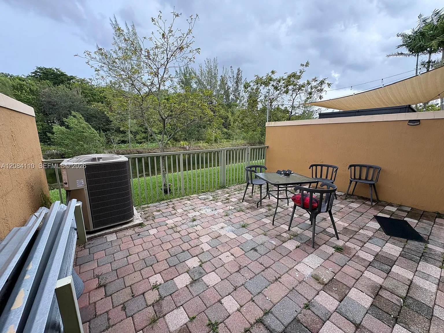 2 bed, 2.5 bath, 1379 sqft, $2,550 — Photo 4