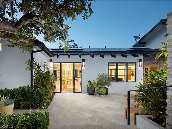 5th image of 22 Cherry Hills Ln