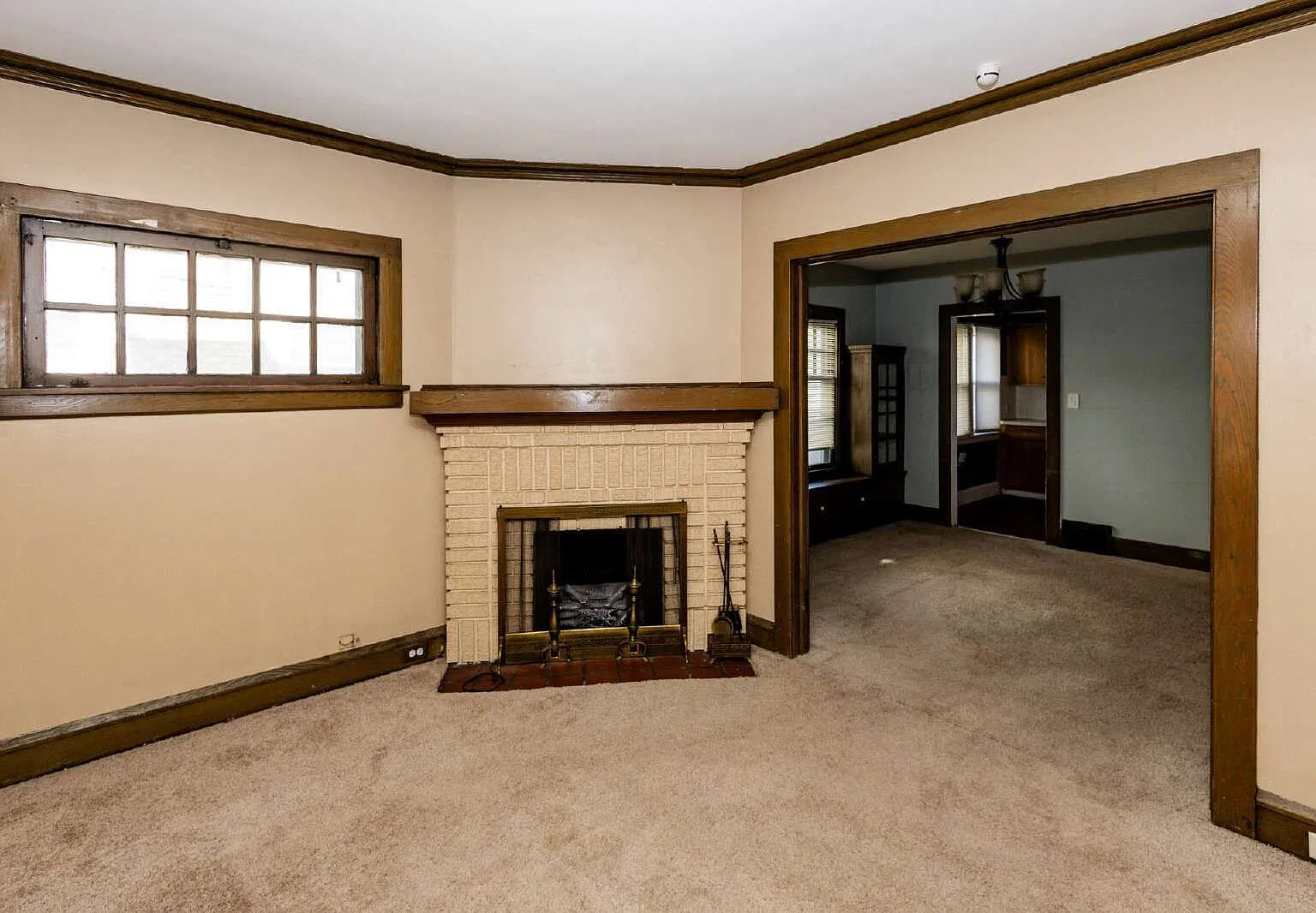 2 bed, 1.0 bath, 1224 sqft, $1,000 — Photo 3