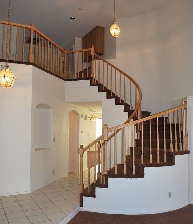 2nd image of 7629 Desert Largo Ave