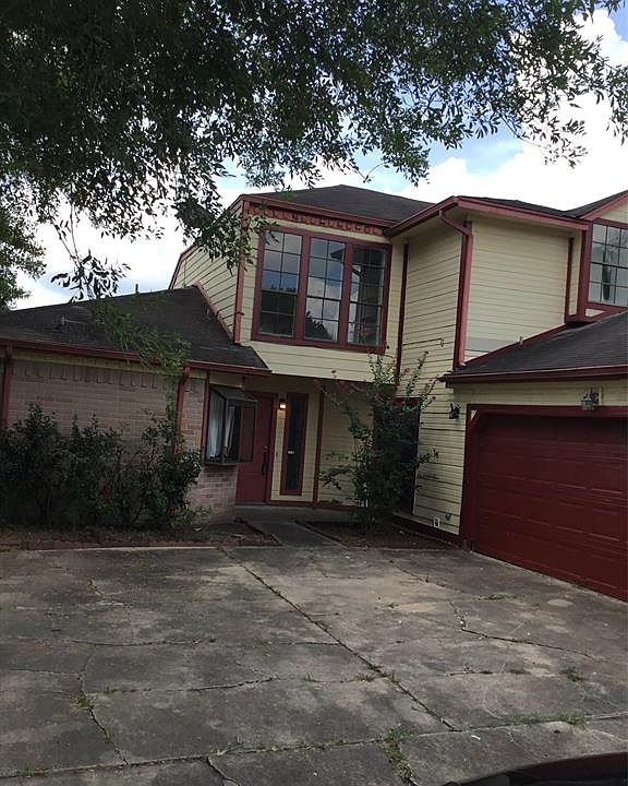 1st image of 12211 Landcross Dr