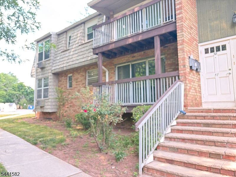1st image of 28 Deanna Dr   Apt 57 #57
