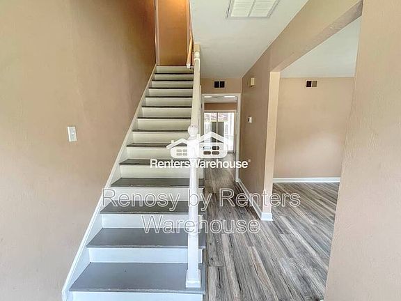 4th image of 5736 Avalon Woods Dr