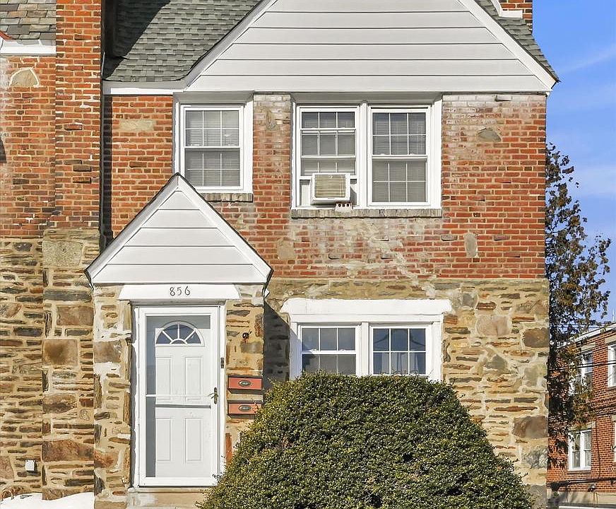 1st image of 856 Eaton Rd