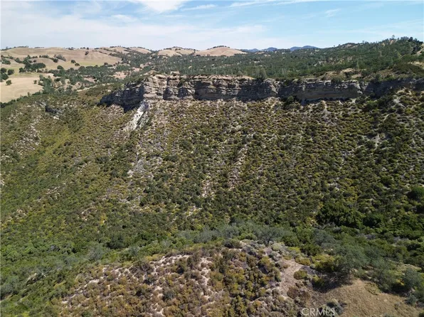68800 Vineyard Canyon Rd, San Miguel, CA 93451