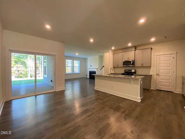 144 Sears Ridge Ln — Photo 9