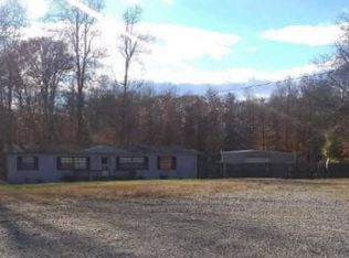 2335 Mosby Rd, Powhatan, VA 23139