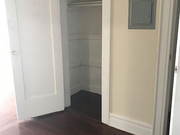 3rd image of 49 S Clinton St APT C5