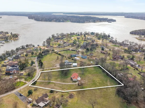 1008 Shoreside Dr, Hendersonville, TN 37075