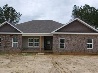 57 Silver Maple Ln, Dothan, AL 36301